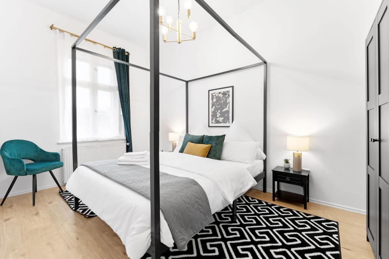 Apartments Direkt Am Staatstheater,Modern,Zentral,Ruhig,2 Zimmer,Netflix,Privatparkplatz Auf Dem Hof Cottbus Extérieur photo