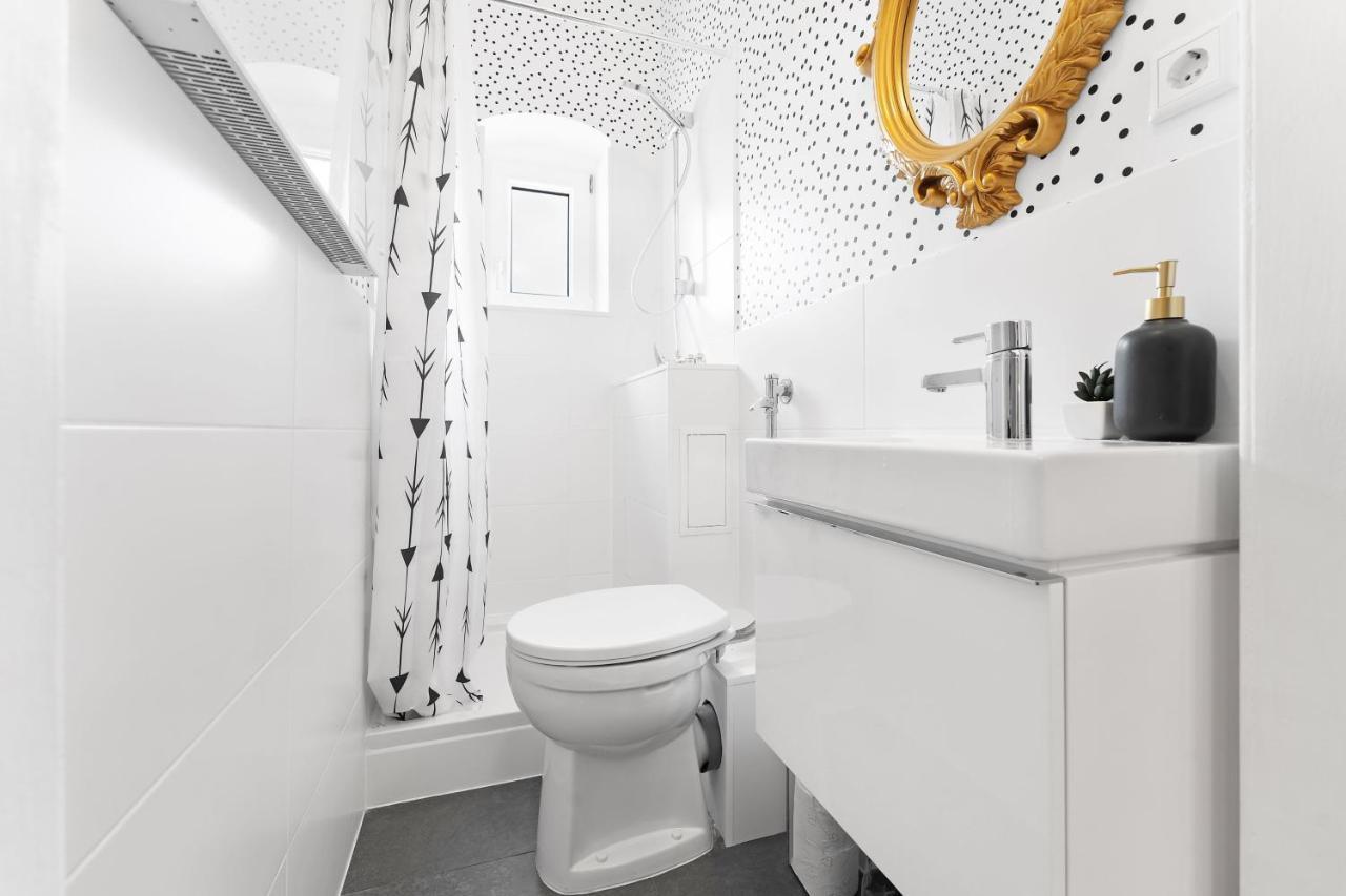 Apartments Direkt Am Staatstheater,Modern,Zentral,Ruhig,2 Zimmer,Netflix,Privatparkplatz Auf Dem Hof Cottbus Extérieur photo